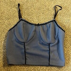 Blue fitted crop top